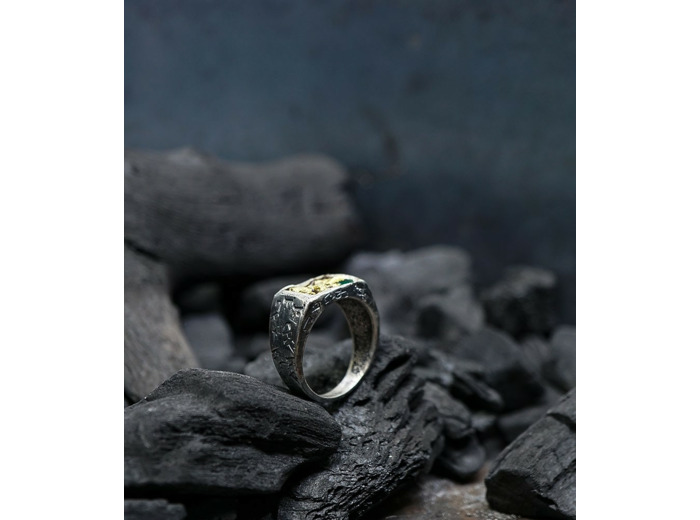 Héphaïstos Stones Collection