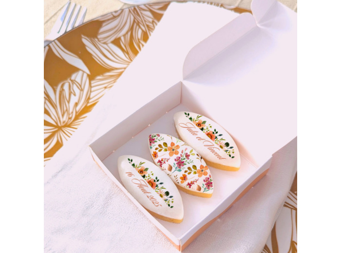 Coffret de calissons personnalisés – cadeau invité mariage Floral