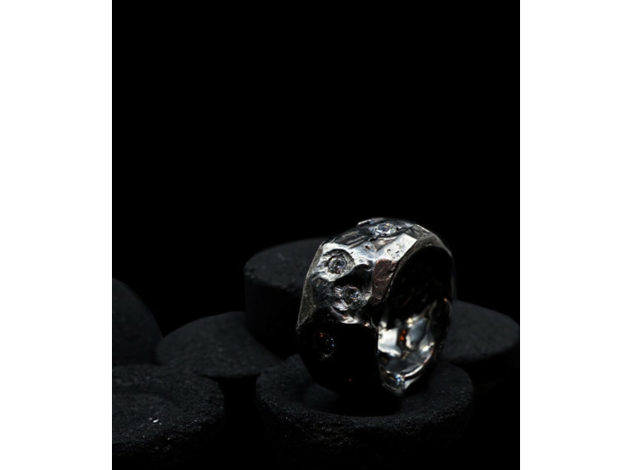Héphaïstos Stones Collection