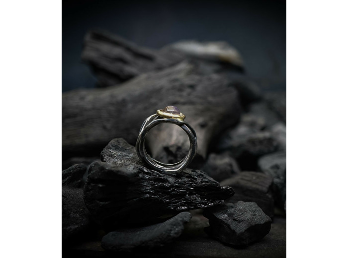 HéphaÏstos Stones Collection
