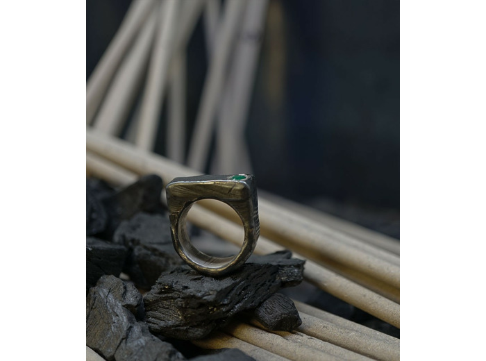 Héphaïstos Stones Collection