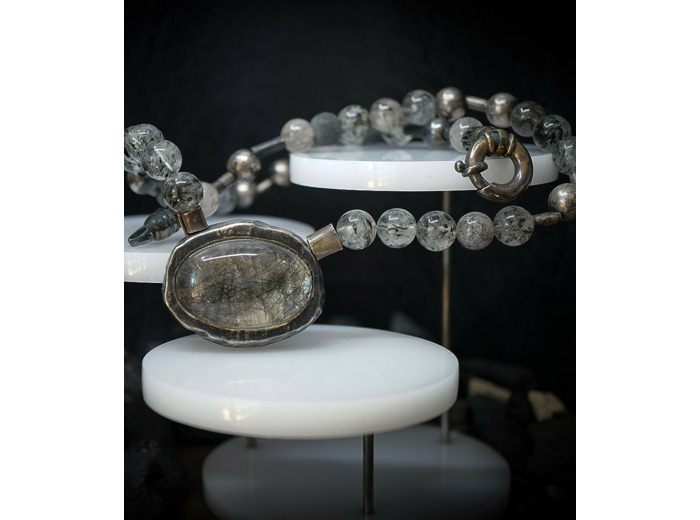 Collection Mineral pearls