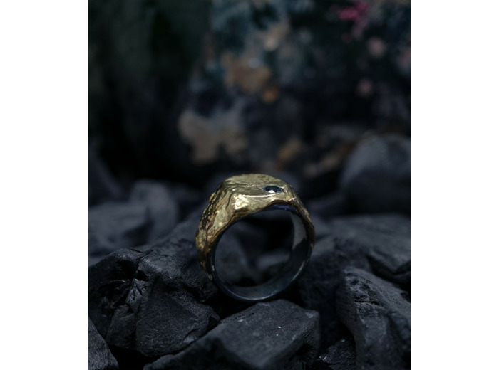 Héphaïstos Stones Collection