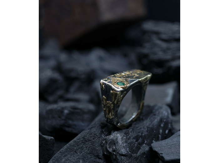 Héphaïstos Stones Collection