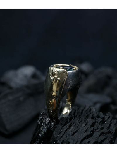 Héphaïstos Stones Collection