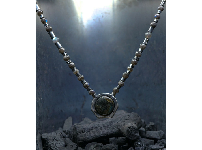 HéphaÏstos Collection