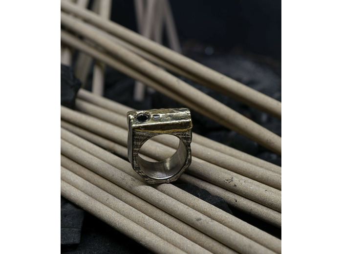 Héphaïstos Stones Collection