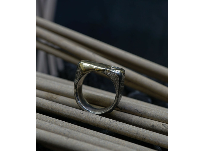 Héphaïstos Stones Collection