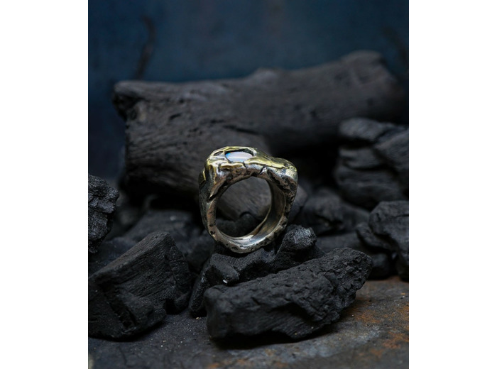 Héphaïstos Stones Collection