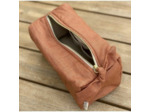 Trousse lin brodée LOVE - Cognac
