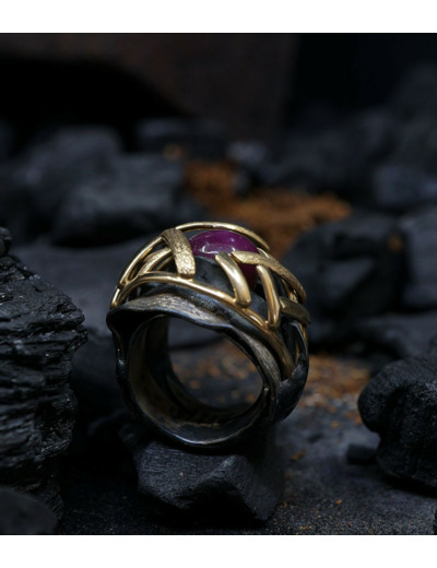 Héphaïstos Stones Collection