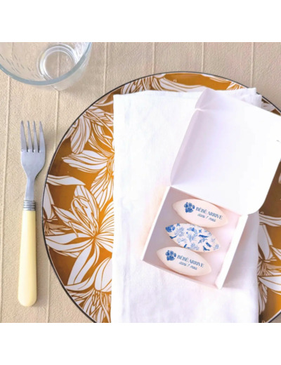 Coffret de calissons personnalisés – cadeau invité mariage Chic
