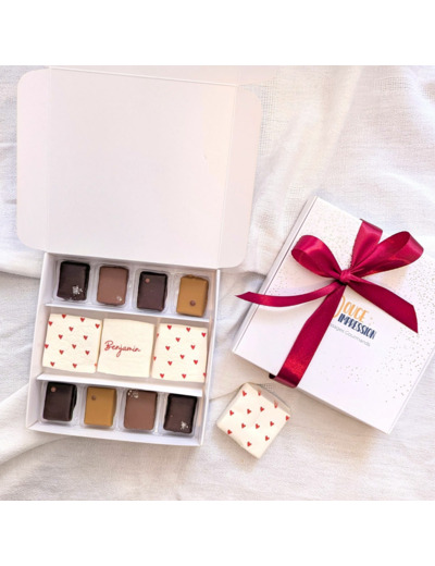 Coffret romantique personnalisé – chocolat et guimauves